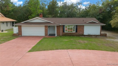 Welcome to this stunning 3-bedroom, 2-bathroom home with over on Sugarmill Woods Golf and Country Club in Florida - for sale on GolfHomes.com, golf home, golf lot