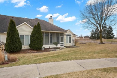 THIS 3 BEDROOM 2 BATH VILLA BACKS TO CHERRY HILL GOLF COURSE on Cherry Hill Golf Club in Indiana - for sale on GolfHomes.com, golf home, golf lot