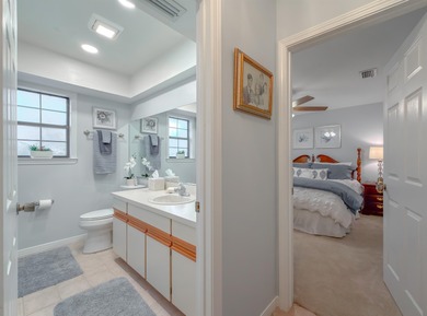 CURRENTLY UNDER CONTRACT, SELLER WILL CONSIDER BACKUP OFFERS on Indian Springs Golf Club in Florida - for sale on GolfHomes.com, golf home, golf lot