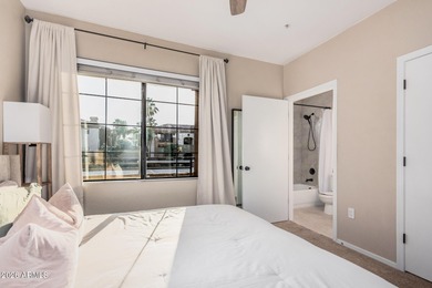 NEW HVAC!!! This beautifully updated 2 bed, 2 bath end unit on Papago Golf Course in Arizona - for sale on GolfHomes.com, golf home, golf lot