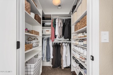 NEW HVAC!!! This beautifully updated 2 bed, 2 bath end unit on Papago Golf Course in Arizona - for sale on GolfHomes.com, golf home, golf lot