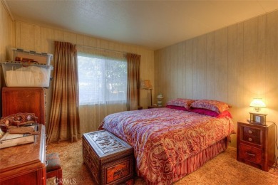 Welcome to Kelly Ridge! This spacious 1980 MH has a 433A on Lake Oroville Golf and Event Center in California - for sale on GolfHomes.com, golf home, golf lot