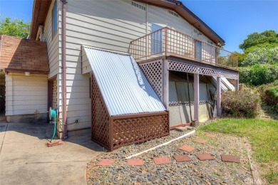 Welcome to Kelly Ridge! This spacious 1980 MH has a 433A on Lake Oroville Golf and Event Center in California - for sale on GolfHomes.com, golf home, golf lot