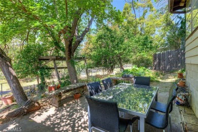 Welcome to Kelly Ridge! This spacious 1980 MH has a 433A on Lake Oroville Golf and Event Center in California - for sale on GolfHomes.com, golf home, golf lot
