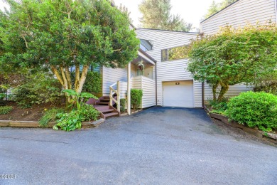 Wonderful Golf Course Frontage Island Condo located on the 8th on Salishan Spa and Golf Resort in Oregon - for sale on GolfHomes.com, golf home, golf lot