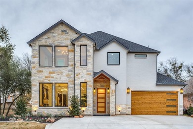 Luxury Living on the 18th Hole at White Bluff Resort

 on White Bluff Resort - New Course in Texas - for sale on GolfHomes.com, golf home, golf lot