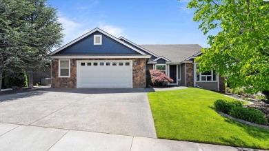 MLS# 284212 Golf Course Living with Unmatched Convenience - 2990 on Horn Rapids Golf Club in Washington - for sale on GolfHomes.com, golf home, golf lot