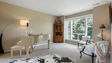 MLS# 284212 Golf Course Living with Unmatched Convenience - 2990 on Horn Rapids Golf Club in Washington - for sale on GolfHomes.com, golf home, golf lot