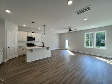 FRIDGE/WASHER/DRYER INCLUDED!! Schedule your tour of this on Riverwood Golf and Athletic Club in North Carolina - for sale on GolfHomes.com, golf home, golf lot