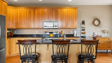 MLS# 284212 Golf Course Living with Unmatched Convenience - 2990 on Horn Rapids Golf Club in Washington - for sale on GolfHomes.com, golf home, golf lot