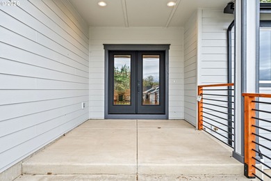 Come see this new build in a quiet Cottage Grove neighborhood on Hidden Valley Golf Course in Oregon - for sale on GolfHomes.com, golf home, golf lot