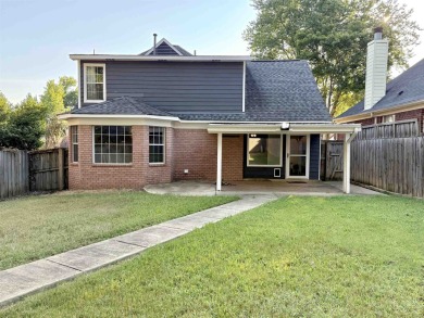 Mint condition, amazing, Well Maintained Home, *Seeing is on Stonebridge Golf Club in Tennessee - for sale on GolfHomes.com, golf home, golf lot