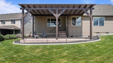 MLS# 284212 Golf Course Living with Unmatched Convenience - 2990 on Horn Rapids Golf Club in Washington - for sale on GolfHomes.com, golf home, golf lot