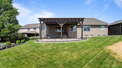 MLS# 284212 Golf Course Living with Unmatched Convenience - 2990 on Horn Rapids Golf Club in Washington - for sale on GolfHomes.com, golf home, golf lot