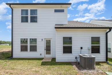Welcome to this immaculately maintained three-bedroom on Edgewater Golf Club in South Carolina - for sale on GolfHomes.com, golf home, golf lot