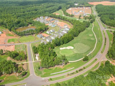 Welcome to this immaculately maintained three-bedroom on Edgewater Golf Club in South Carolina - for sale on GolfHomes.com, golf home, golf lot