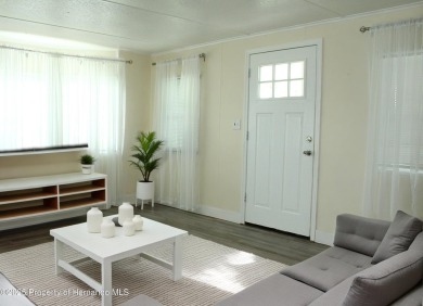 One or more photo(s) has been virtually staged. Florida on High Point Golf Club, Inc. in Florida - for sale on GolfHomes.com, golf home, golf lot