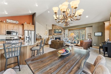 Welcome to this clean and meticulously maintained home near the on Raven Golf Club At Three Peaks in Colorado - for sale on GolfHomes.com, golf home, golf lot