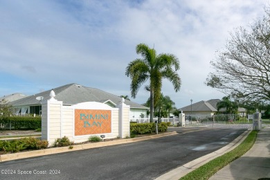 Well taken care of exquisite 3 bedroom, 2.5 bath home.  Located on Cane Creek Reserve Golf Course in Florida - for sale on GolfHomes.com, golf home, golf lot