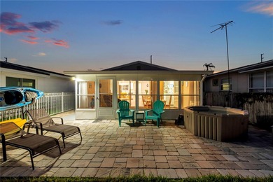 UNOBSTRUCTED GULF ACCESS. PRIVATE BEACH. CUTE AS A BUTTON on Gulf Harbors Golf Course in Florida - for sale on GolfHomes.com, golf home, golf lot