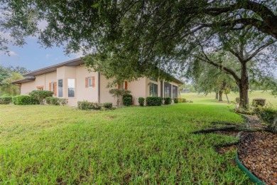 ***PRICED TO SELL*** Welcome to 38748 Lakeview Walk, Lady Lake on Harbor Hills Country Club in Florida - for sale on GolfHomes.com, golf home, golf lot