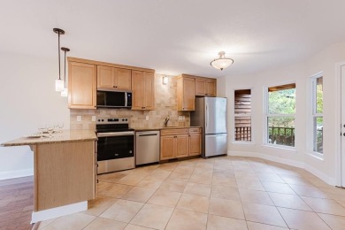 Townhouse #7 in the Smoky Mountain Country Club offers a on Smoky Mountain Country Club in North Carolina - for sale on GolfHomes.com, golf home, golf lot