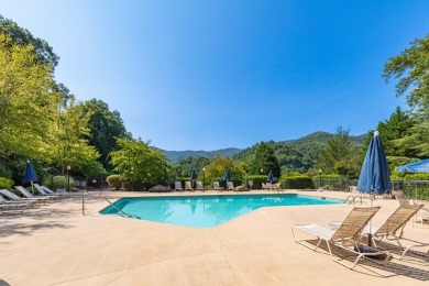 Townhouse #7 in the Smoky Mountain Country Club offers a on Smoky Mountain Country Club in North Carolina - for sale on GolfHomes.com, golf home, golf lot