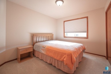 Immaculate one owner ranch home with 5-bedroom, 3 bath, 3 stall on Central Valley Golf Club in South Dakota - for sale on GolfHomes.com, golf home, golf lot