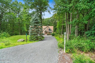 I HAVE TWO KITCHENS!!!Welcome to your forever home! Nestled on a on Lords Valley Country Club, Inc in Pennsylvania - for sale on GolfHomes.com, golf home, golf lot