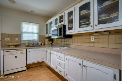 Charming and well-maintained 2-bedroom, 1-bath home in the on Greenbriar Woodlands in New Jersey - for sale on GolfHomes.com, golf home, golf lot