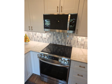 Your Slice of Paradise Awaits!
Discover this stunning ground on Plantation Golf and Country Club in Florida - for sale on GolfHomes.com, golf home, golf lot