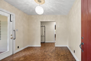 Opportunity knocks with this spacious 3,800 square foot home on Hopkinsville Golf and Country Club in Kentucky - for sale on GolfHomes.com, golf home, golf lot
