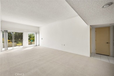 Wonderful single-level home perfectly situated on a peaceful on Leisure Village Par 3 Golf Course in California - for sale on GolfHomes.com, golf home, golf lot