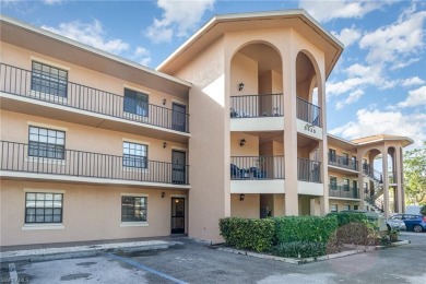 This well maintained condo is just what you're looking for! It on Hibiscus Golf Club in Florida - for sale on GolfHomes.com, golf home, golf lot