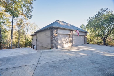 Elegant and expansive 5-bedroom, 3-bathroom home nestled in the on Ledgestone Country Club and Golf Course in Missouri - for sale on GolfHomes.com, golf home, golf lot