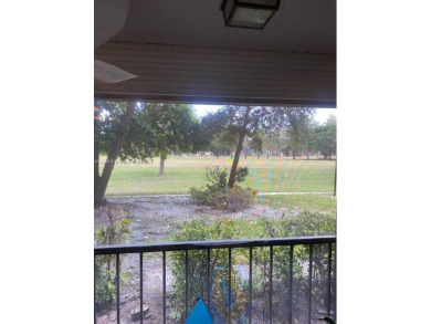 Large 2-bedroom 2-bathroom condominium on the golf course. Guard on Inverrary Country Club in Florida - for sale on GolfHomes.com, golf home, golf lot