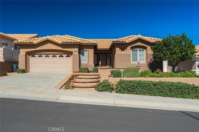 Welcome to 5098 Singing Hills, a beautifully maintained on Sun Lakes Country Club in California - for sale on GolfHomes.com, golf home, golf lot