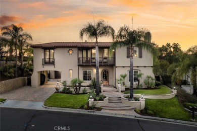 Call Listing Agent Holly Thompson, RE/MAX of Santa Clarita for a on Valencia Country Club in California - for sale on GolfHomes.com, golf home, golf lot
