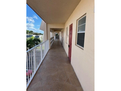Spacious 2BR/2BA condo in the peaceful 55+ community of Oriole on Oriole Golf and Tennis Club in Florida - for sale on GolfHomes.com, golf home, golf lot