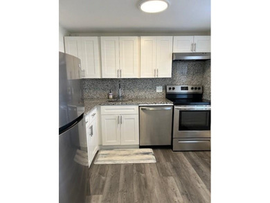 Spacious 2BR/2BA condo in the peaceful 55+ community of Oriole on Oriole Golf and Tennis Club in Florida - for sale on GolfHomes.com, golf home, golf lot