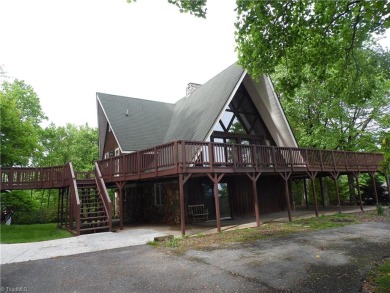 Wonderful Mountain Chalet Style Home in High Meadows Country on High Meadows Golf and Country Club in North Carolina - for sale on GolfHomes.com, golf home, golf lot