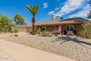 Fabulous home on the 17th hole of the Ahwatukee Country Club on Ahwatukee Country Club in Arizona - for sale on GolfHomes.com, golf home, golf lot