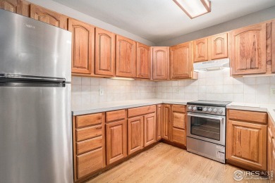 Cabin-Style Condo in Prime Estes Park Location. Enjoy the charm on Estes Park Golf Course in Colorado - for sale on GolfHomes.com, golf home, golf lot