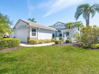 Spacious and bright larger 2-bedroom villa plus den and 2 full on University Park Country Club in Florida - for sale on GolfHomes.com, golf home, golf lot