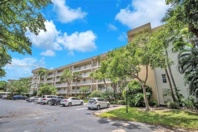 INCREDIBLE VALUE for this stunning corner unit located in one of on Oaks Country Club in Florida - for sale on GolfHomes.com, golf home, golf lot