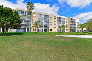 One or more photo(s) has been virtually staged. Welcome to The on Pinebrook/Ironwood Golf Course in Florida - for sale on GolfHomes.com, golf home, golf lot