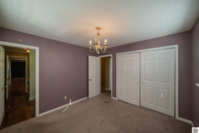 Two bedroom, 1.5-bath brick home offering 1,680 sq ft of on Calvert City Golf and Country Club in Kentucky - for sale on GolfHomes.com, golf home, golf lot