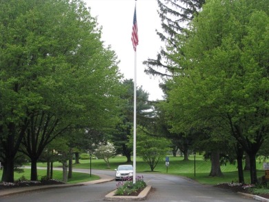 This 2nd fl condo at Royal Crest Country Club is move-in ready on Royal Crest Country Club in Massachusetts - for sale on GolfHomes.com, golf home, golf lot