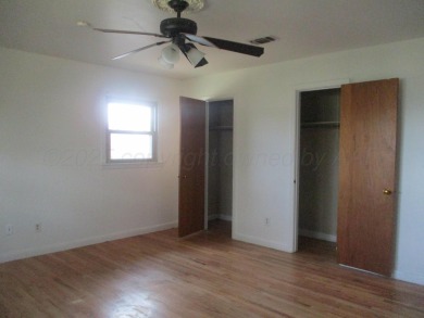 Very nice property with updated bathrooms and flooring in the on Amarillo Country Club in Texas - for sale on GolfHomes.com, golf home, golf lot