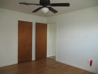 Very nice property with updated bathrooms and flooring in the on Amarillo Country Club in Texas - for sale on GolfHomes.com, golf home, golf lot